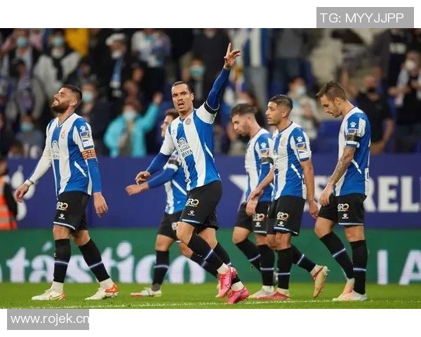 西甲精彩对决皇家奥维耶多与马洛卡的攻防战术深度解析与展望